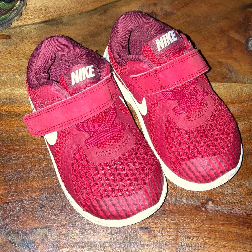 Toddler Nike shoes
